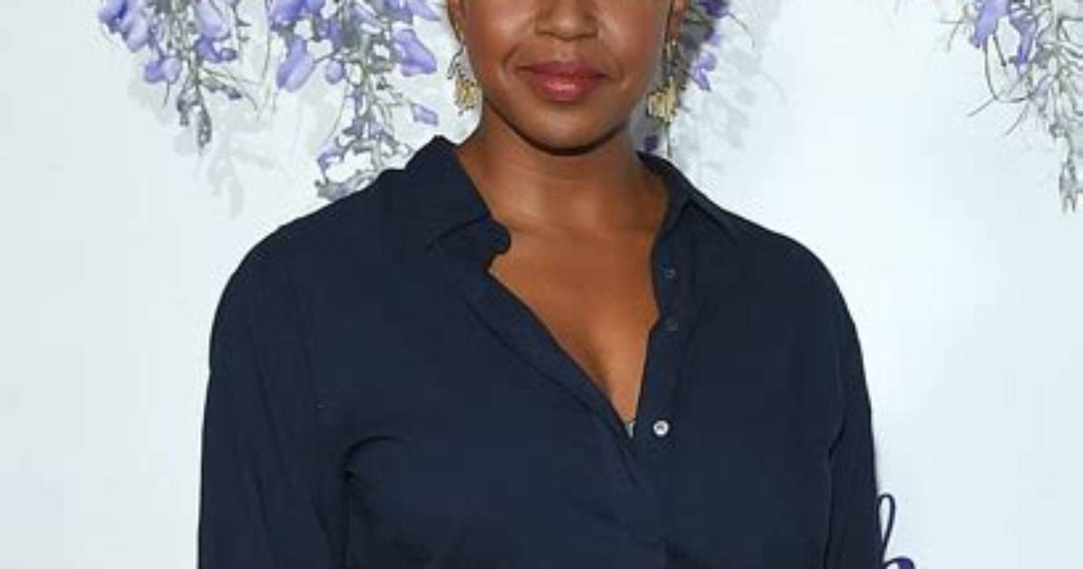 Jerrika Hinton Height