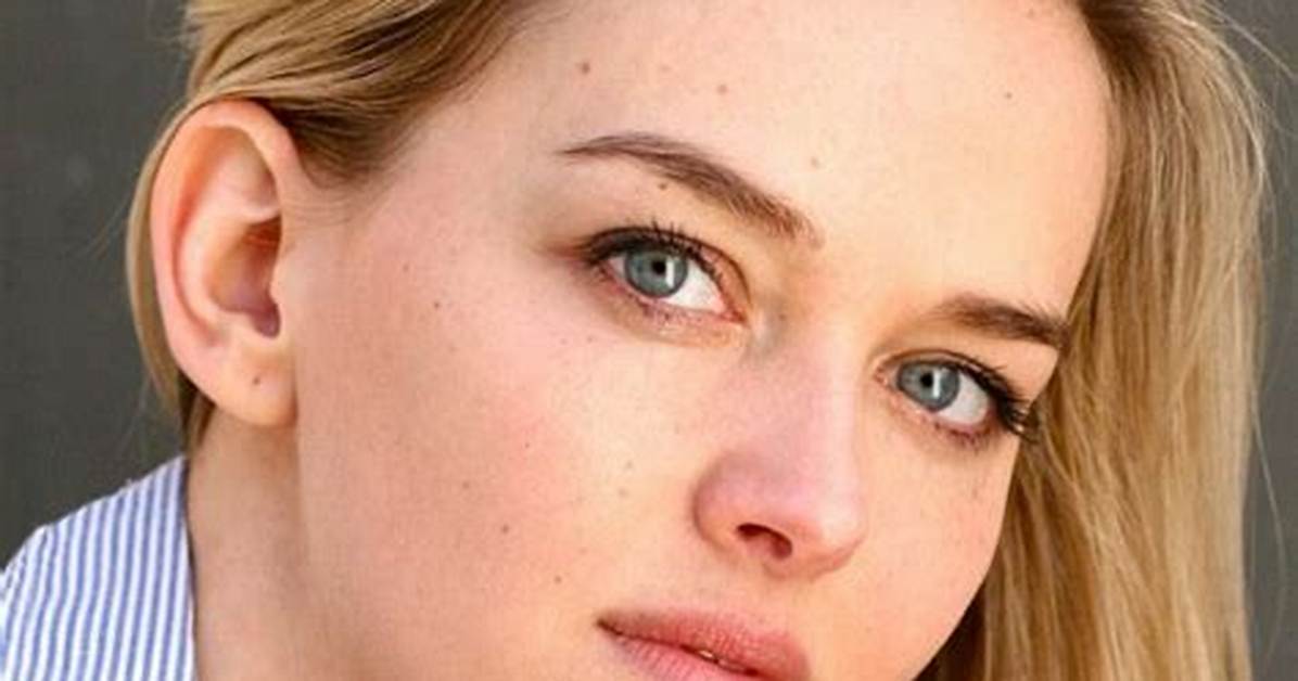 Jess Weixler – Biography, Facts & Life Story