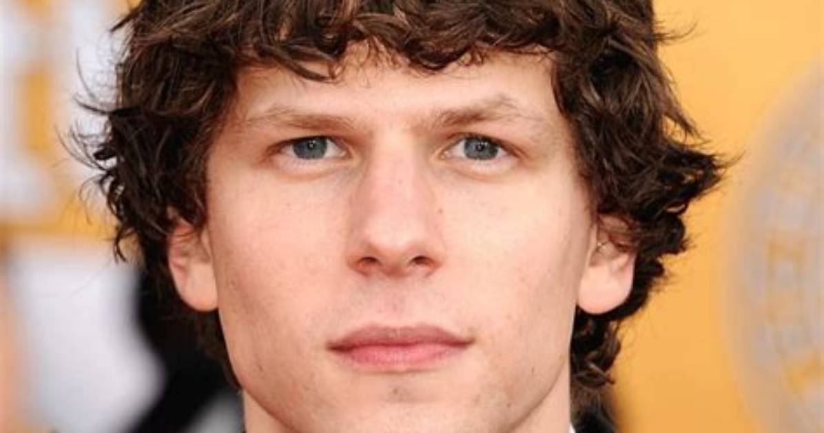 Jesse Eisenberg Net Worth – How Much Is Eisenberg Worth?