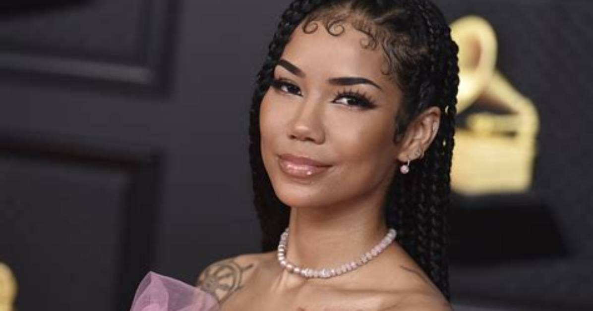 Jhene Aiko's Biography and Facts'