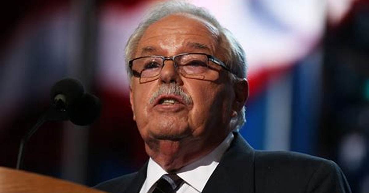 Jim Sinegal Net Worth 2024