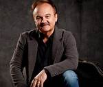 Jimmy Fortune Going Strong with Wife & Seven Children After Two Failed Marriages