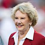 Johnelle Hunt Net Worth – How Much Is Johnelle Hunt Worth?