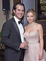 Jonathan Davino | Girlfriend Sydney Sweene