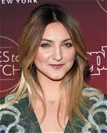 Julia Michaels from Norway | Popnable