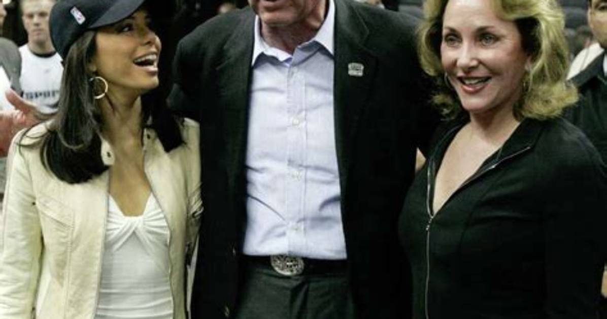 Julianna Hawn Holt Net Worth – San Antonio Spurs Owner