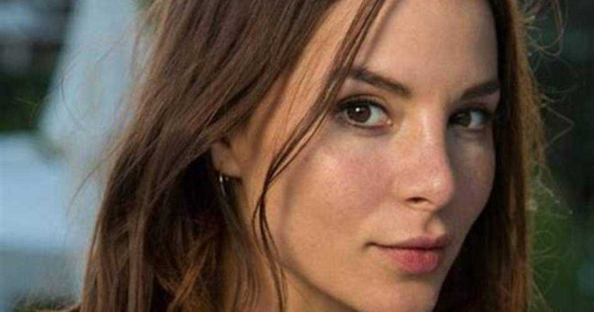 Kacey Barnfield Net Worth