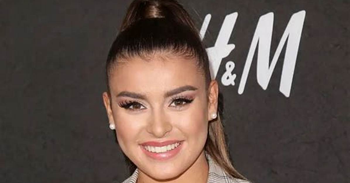 Kalani Hilliker Net Worth 2024