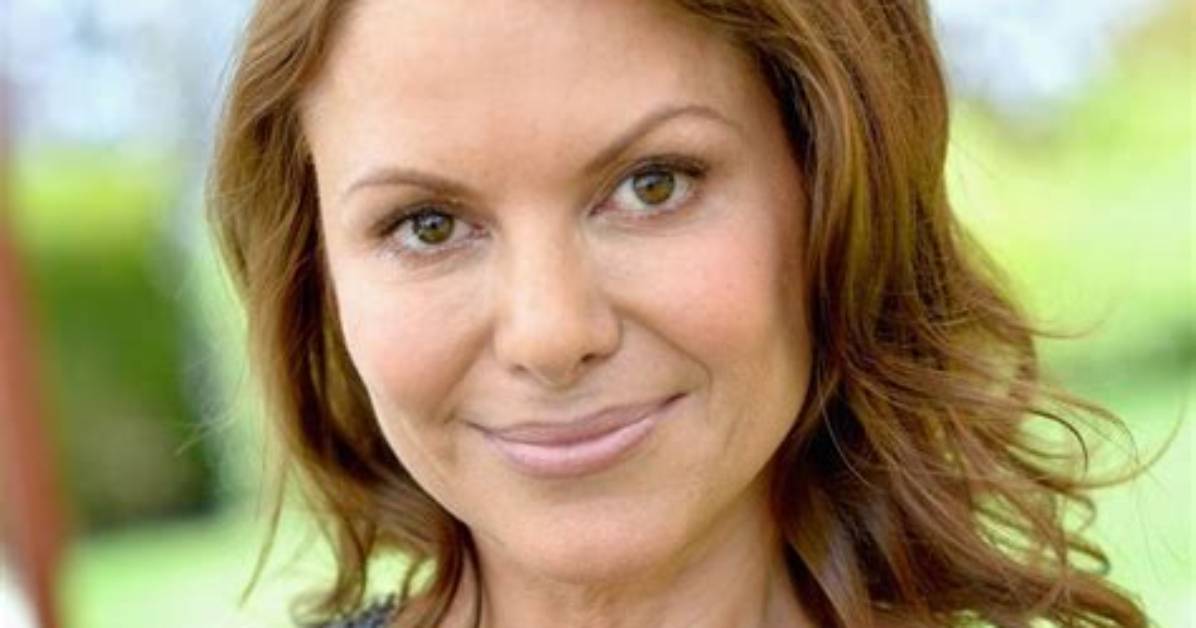 Kari Wuhrer – Biography, Facts & Life Story