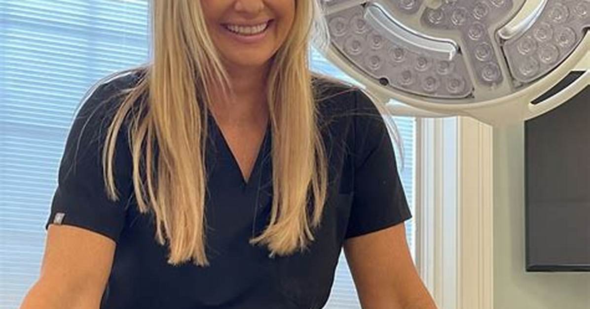 Katharine Roxanne Grawe Husband: Is Dr Roxy Married to Anyone?