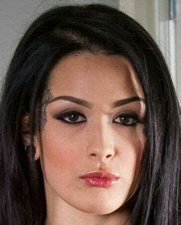 Katrina Jade Net Worth