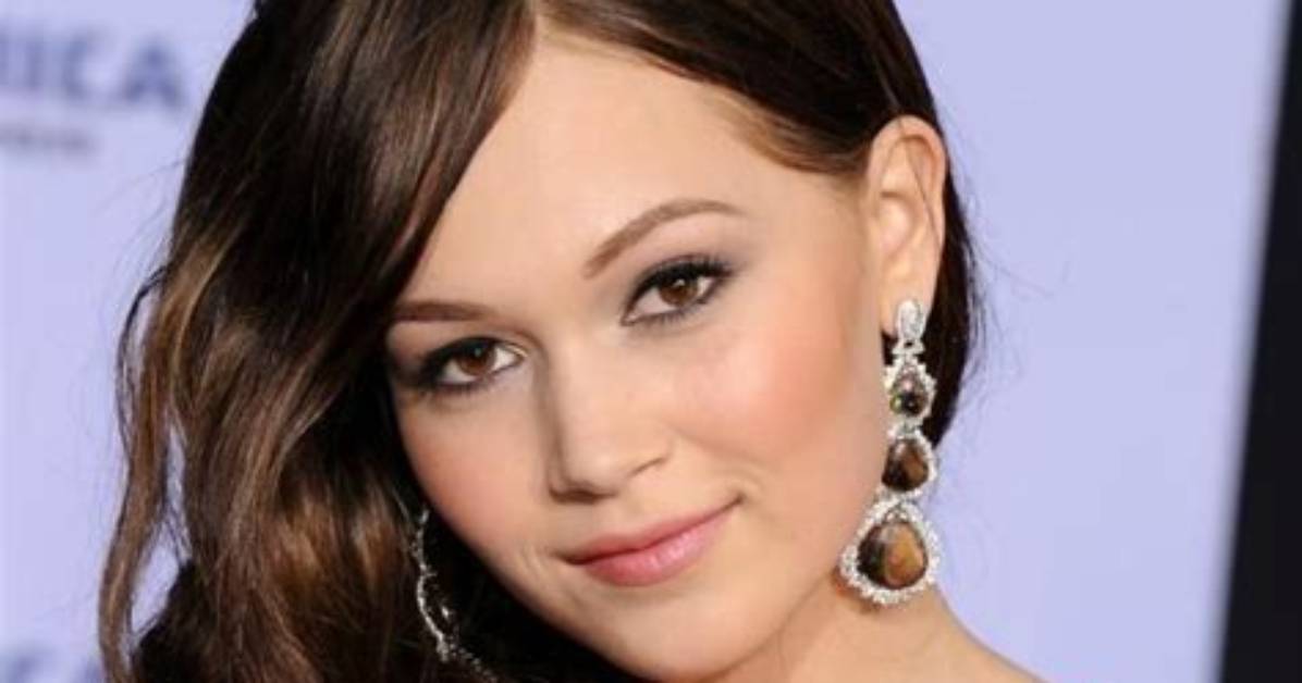 Kelli Berglund Net Worth