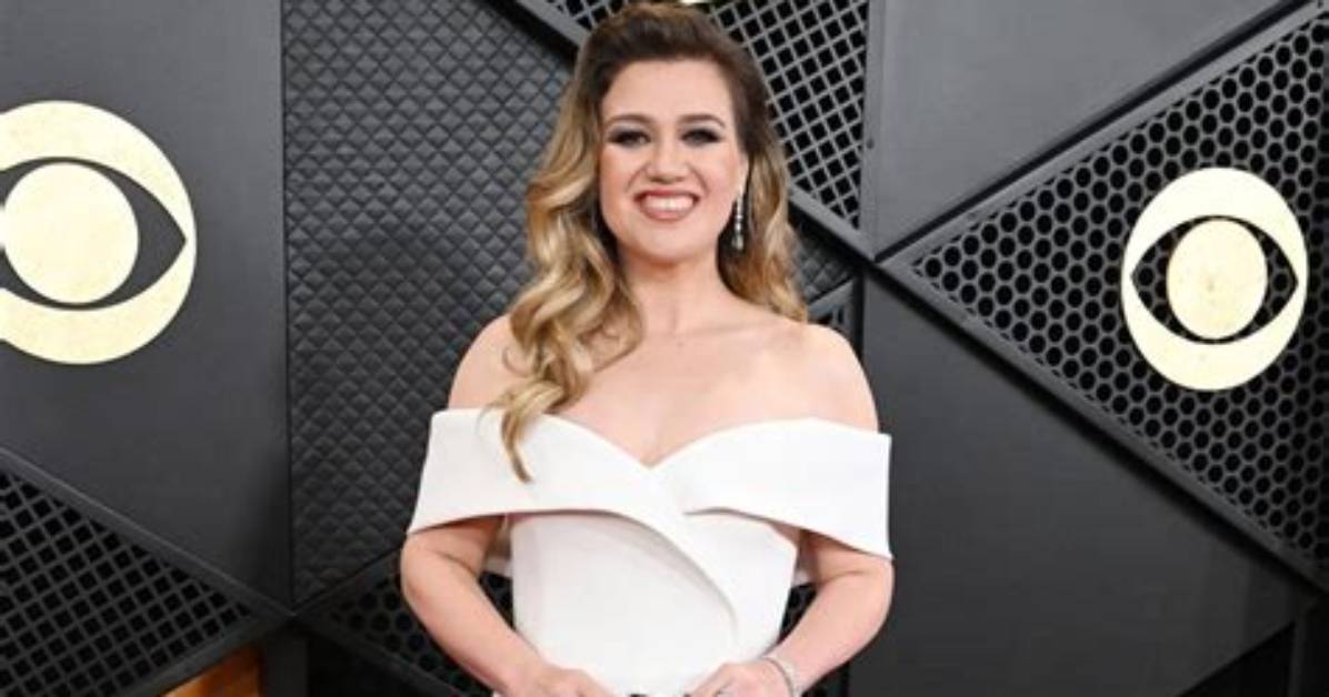 Kelly Clarkson Net Worth 2024