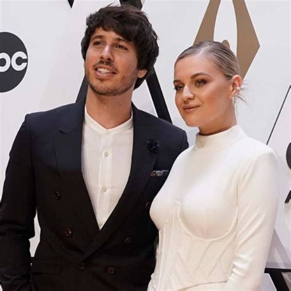 Kelsea Ballerini and Morgan Evans Have Split: Here's a Look Back at Their Relationship Timeline