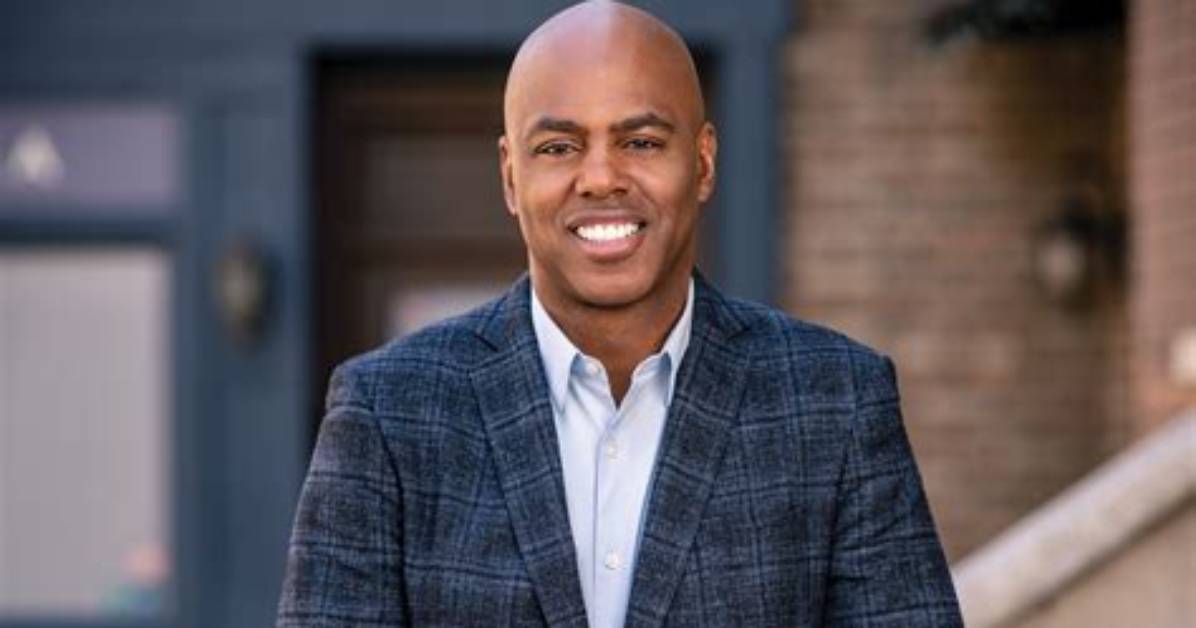 Kevin Frazier Entertainment Tonight, Bio, Wiki, Age, Height, Wife, Salary, and Net Worth