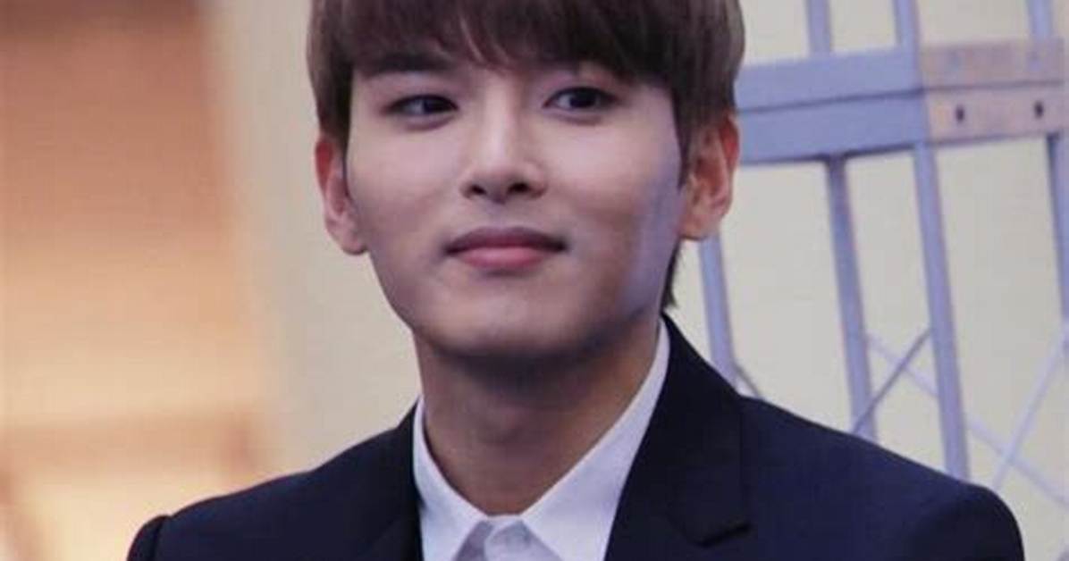 Kim Ryeo Wook – Biography, Facts & Life Story