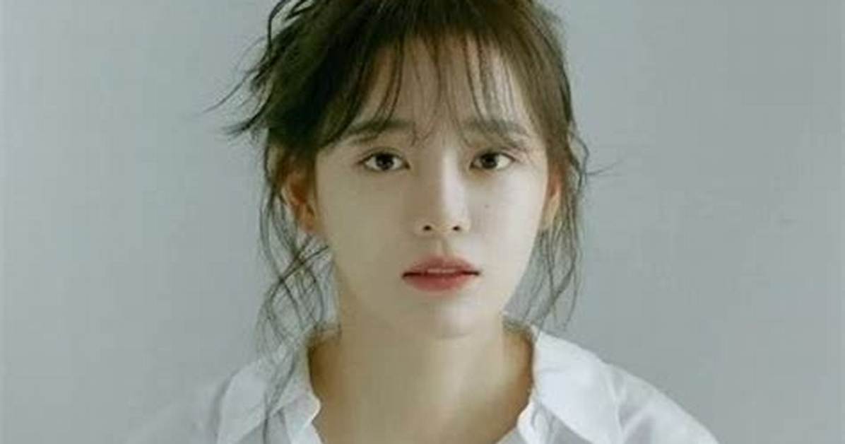 Kim Se-Jeong – Biography, Facts & Life Story