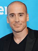 Kirk Acevedo Height