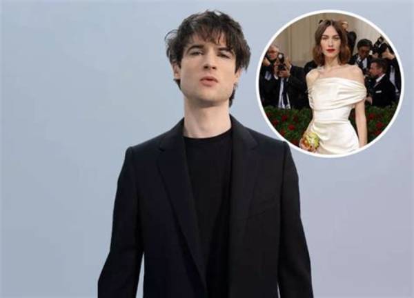 Know About Tom Sturridge’s Current Girlfriend, Alexa Chung, and Their Relationship