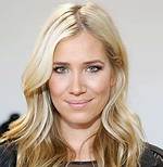 Kristine Leahy Bio: 'American Ninja' Host Has Husband or Casually Dating?