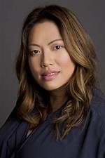 Kulap Vilaysack the Office, Bio, Wiki, Age, Height, Family, Husband, Brooklyn 99, and Net Worth