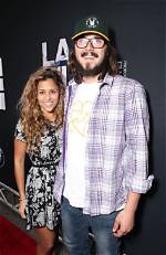 Kyle Newacheck Wife, Bff, and Keeper | All the Facts – from Parents to Net Worth