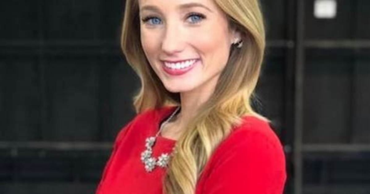 Lauren Moss Wndu, Bio, Wiki, Age, Height, Husband. Kwwl, Iowa, Salary, and Net Worth