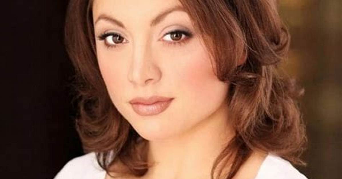 Leah Gibson Net Worth