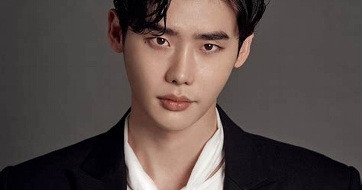 Lee Jong Suk Religion; Family Ethnicity Origin