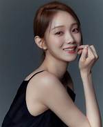 Lee Sung Kyung