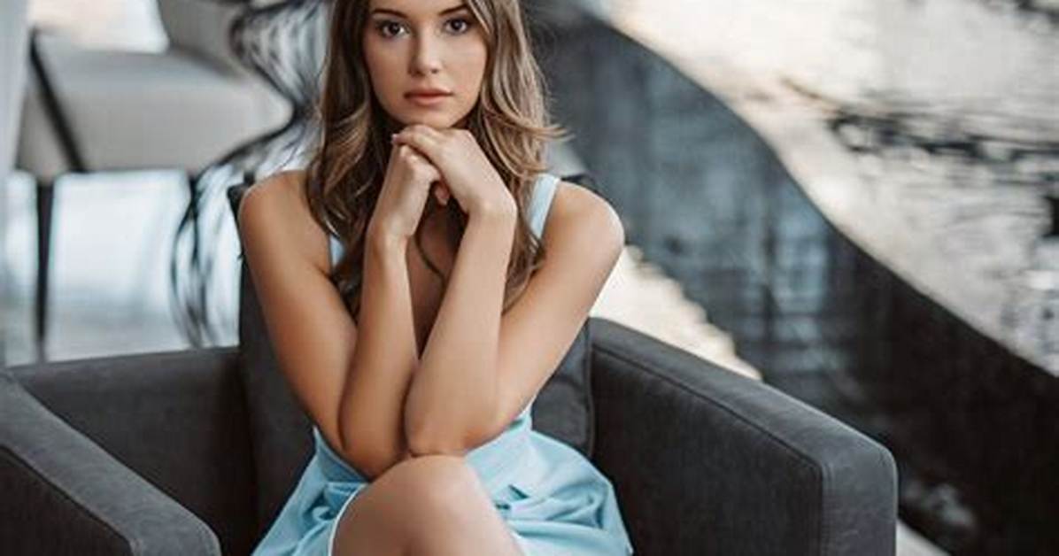 Leyla Lydia Tu%C4%9Futlu 1200. Jpg
