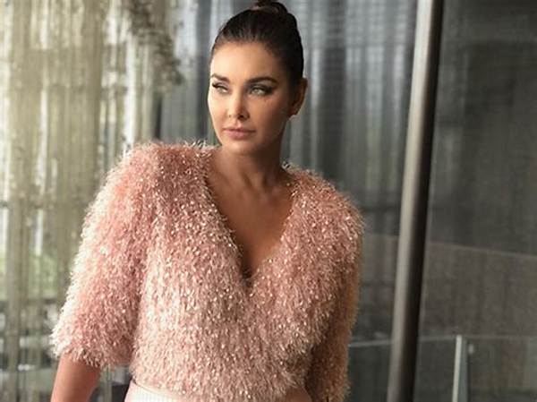 Lisa Ray – Biography, Facts & Life Story