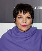 Liza Minnelli – Biography, Facts & Life Story