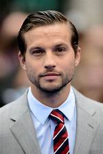 Logan Marshall-Green Height