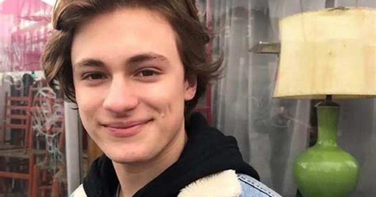 Logan Pepper- Bio, Height, Net Worth, Girlfriend