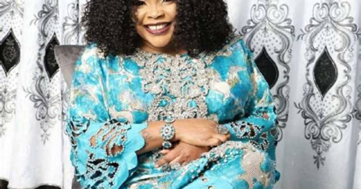 Lola Alao Biography: Age, Family, Net Worth, Movies, Foundation