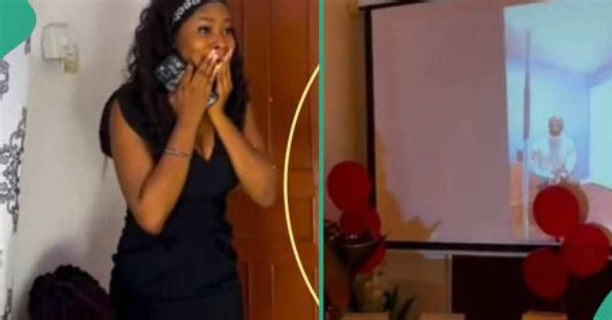 “Long Distance Not a Barrier”: Nigerian Lady’s Overseas Lover Proposes to Her on Video Call