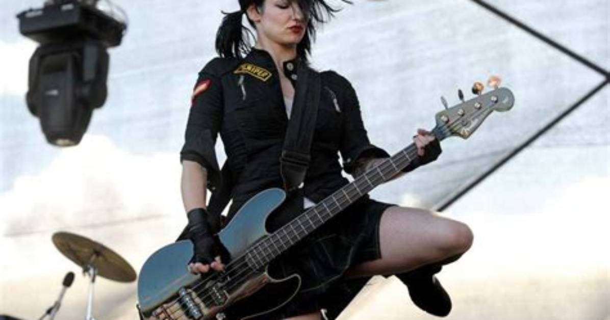Lyn-Z Net Worth