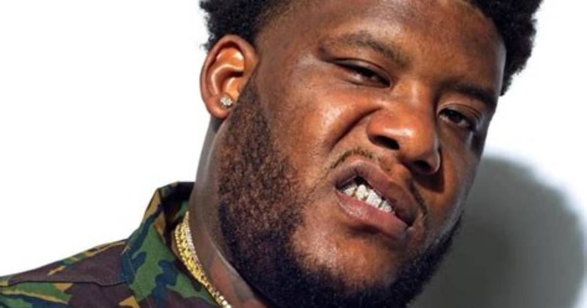 Lyrics & Translations of Abandoned by Derez Deshon