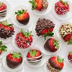 Lyrics & Translations of Chocolate Covered Strawberries by Shelley Fka Dram