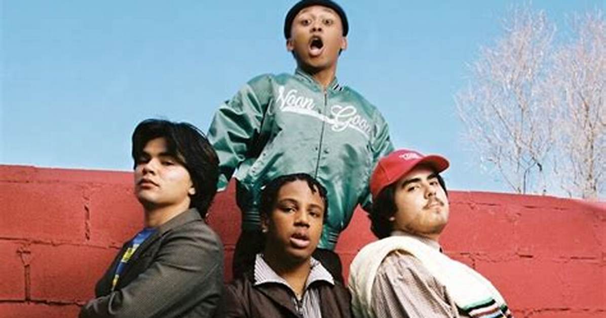 Lyrics & Translations of Columbia by Ag Club