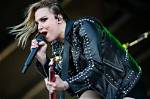 Lzzy Hale Net Worth - How Much Does Lzzy Hale Make?