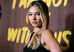 Madelyn Cline Bio, Wiki, Age, Height, Boyfriend, Movies, Stranger Things, and Net Worth