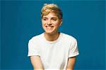 Mae Martin Comedy, Bio, Wiki, Age, Height, Wife, Netflix, Shows, and Net Worth