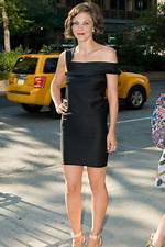 Maggie Gyllenhaal Height