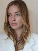 Margot Robbie Wiki, Biographie, Age, Taille, Mariage, Contact & Informations