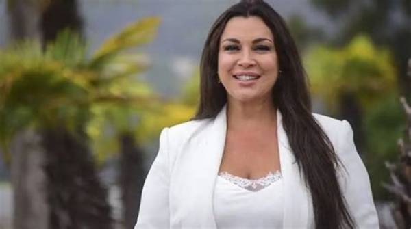 Marlen Olivari Net Worth