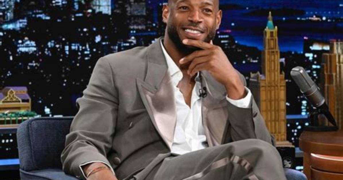 Marlon Wayans' Net Worth (2024), Siblings, Wife, Movies and Tv Shows