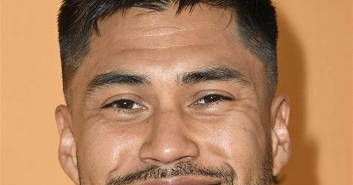 Martin Sensmeier Actor, Bio, Wiki, Age, Wife, Movies, and Net Worth