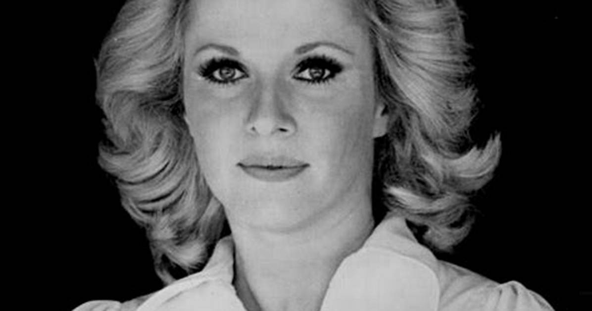 Mary Costa Net Worth